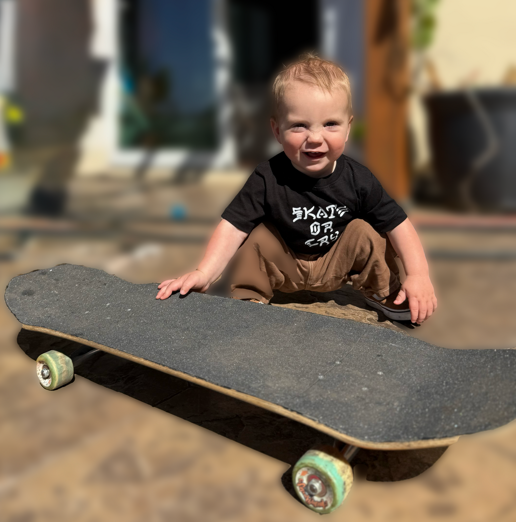 "Skate or Cry "Tee